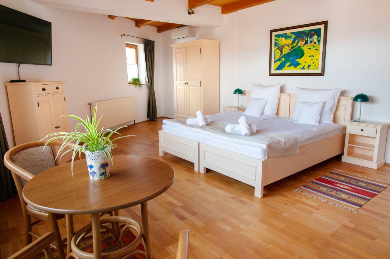 Şelimbăr Zumzet Bed & Breakfast エクステリア 写真